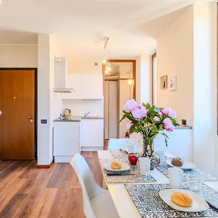 Piazza San Giuseppe-6 By Interhome Acquaseria